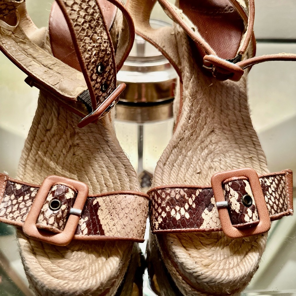 KATE SPADE size 6 Python Espadrilles